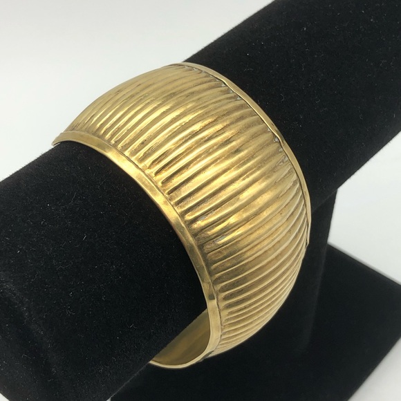 Brass cuff bracelet. 2.5” diameter. Band is 1.5” with 1” space. - Picture 2 of 4